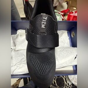 Black Athletic Peloton  Shoe with Strap